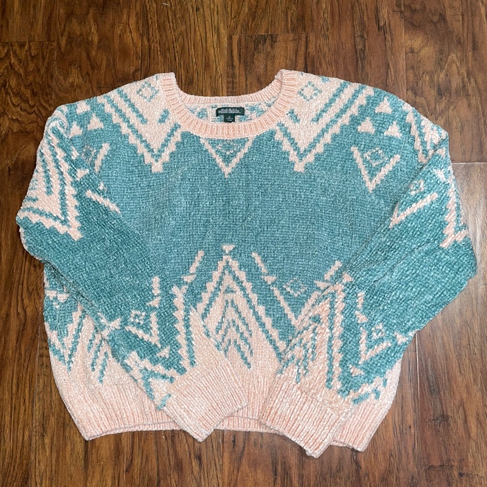 LIKE NEW target printed cropped sweater